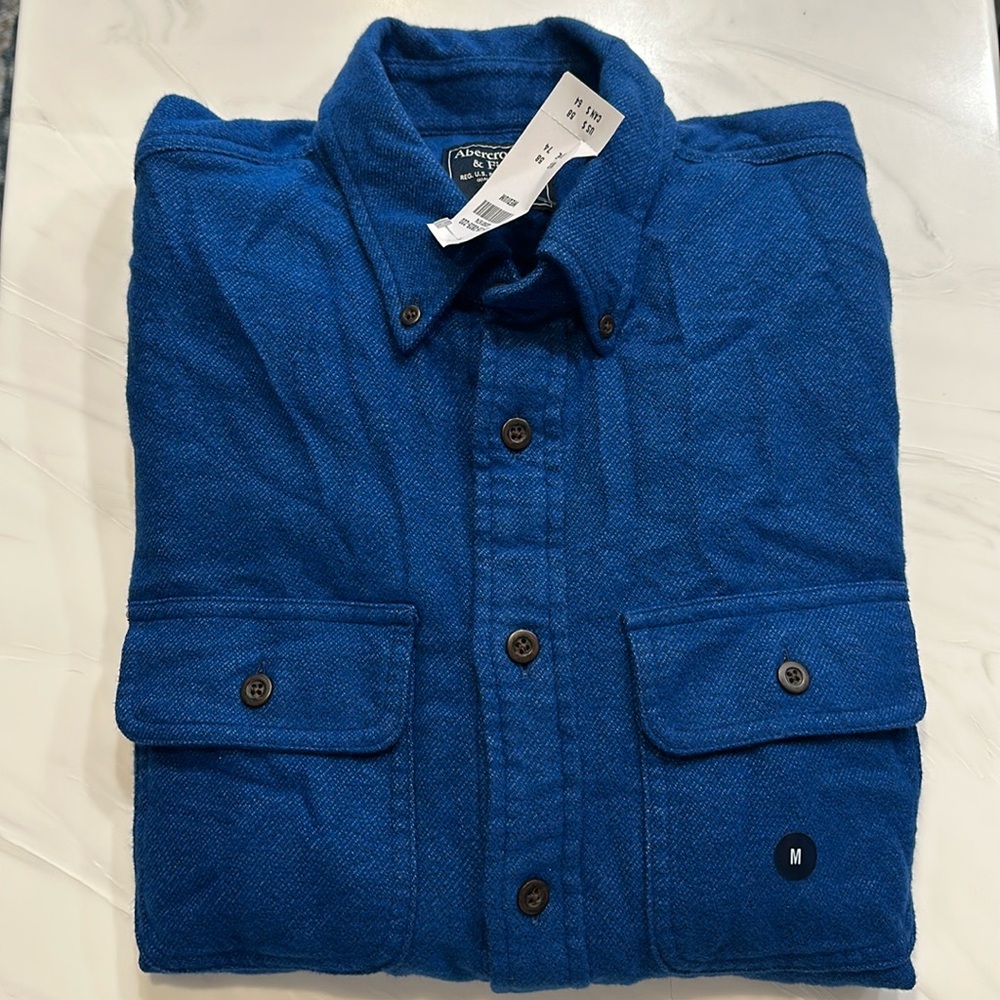 Abercrombie & Fitch Men’s Medium Blue Flannel Shirt NWT